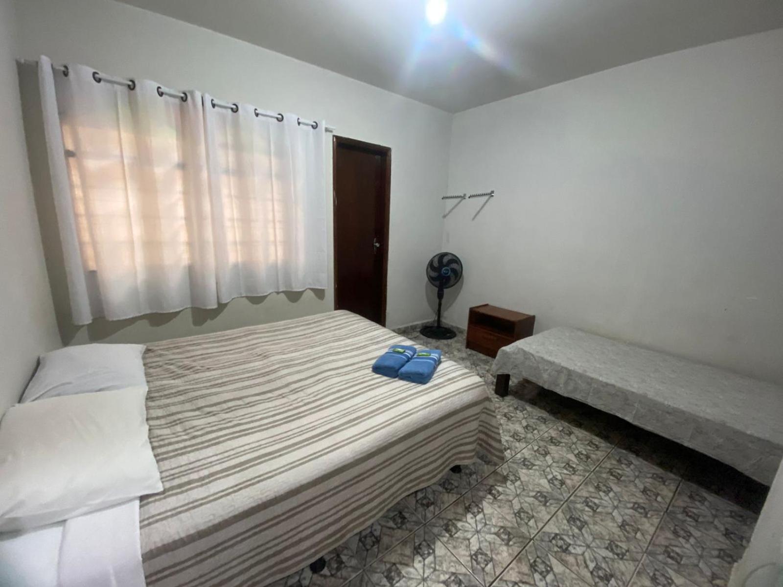 Casas De Temporadas - Hotel Recanto Do Sossego Uberlândia Habitación foto